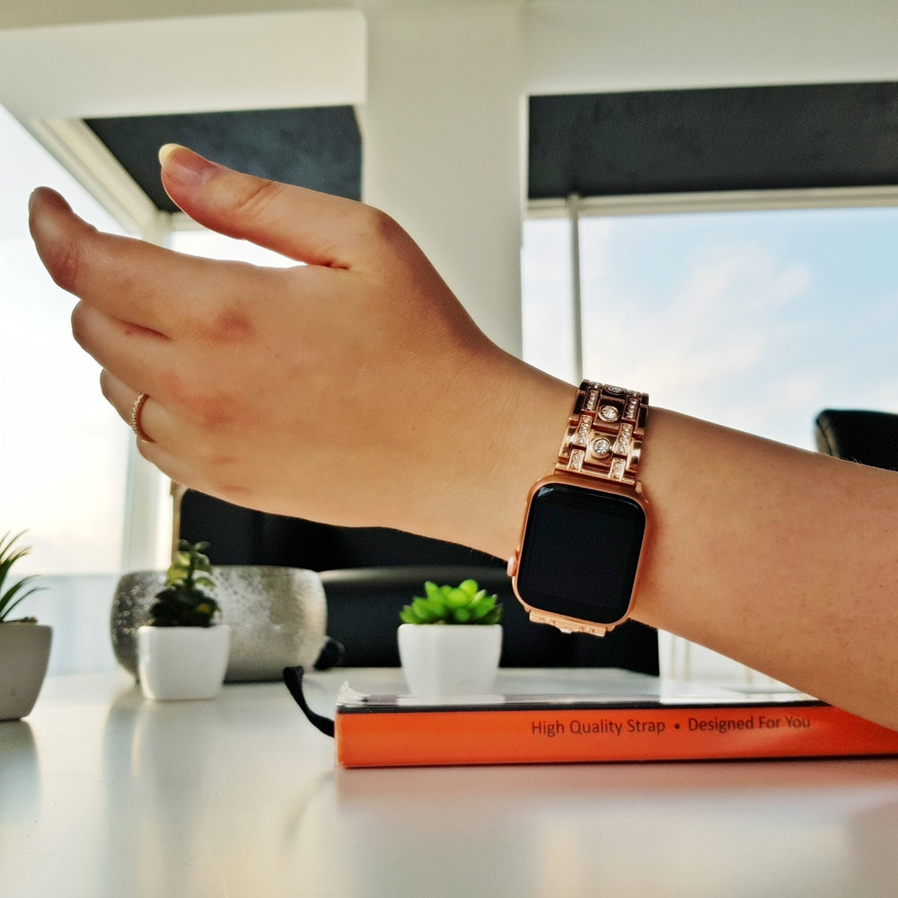 interchangeable metallic diamond apple watch band