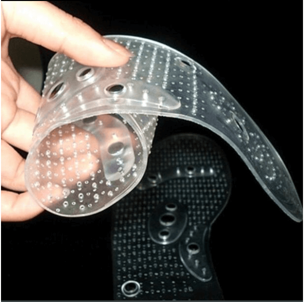 rolling a magnetic gel insole