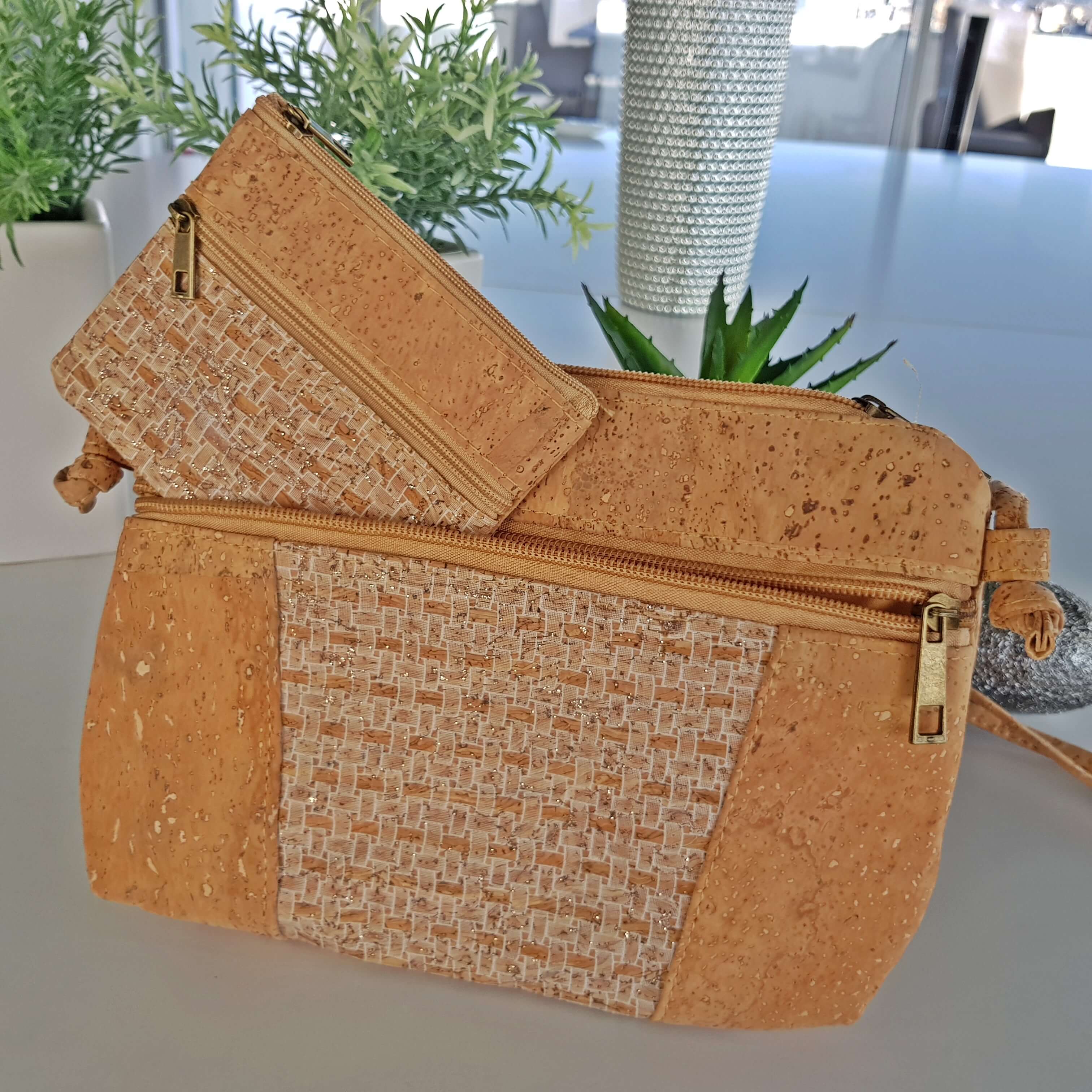 White Grid Coin Cork Wallet